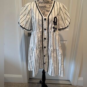 👑 Queen of Sparkles Baseball Dress – Size Small (Excellent Condition) 👑
